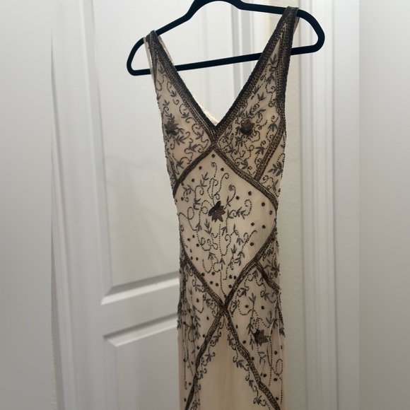 Cache gown - Picture 3 of 3